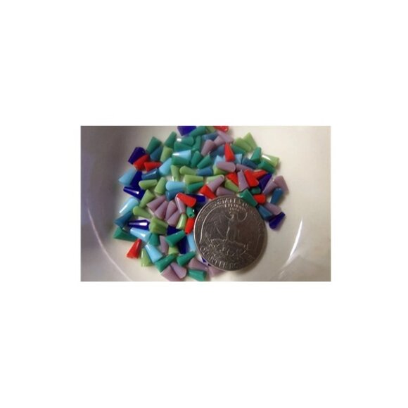 100 pc Mixed Opaque Cone Drop Glass Beads - Picture 3 of 3